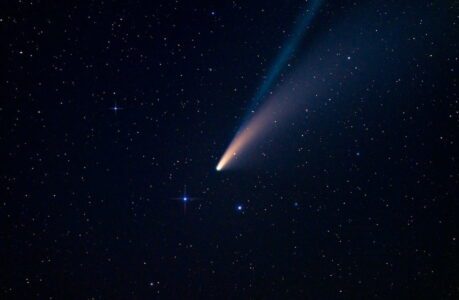 Comets, how to view them and comets I can see from ireland
