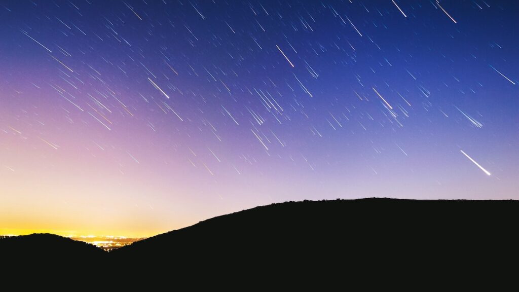 january night sky ireland geminids meteor