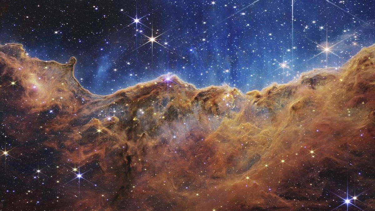 Exploring the Wonders of Carina Nebula: A Stunning Celestial Beauty
