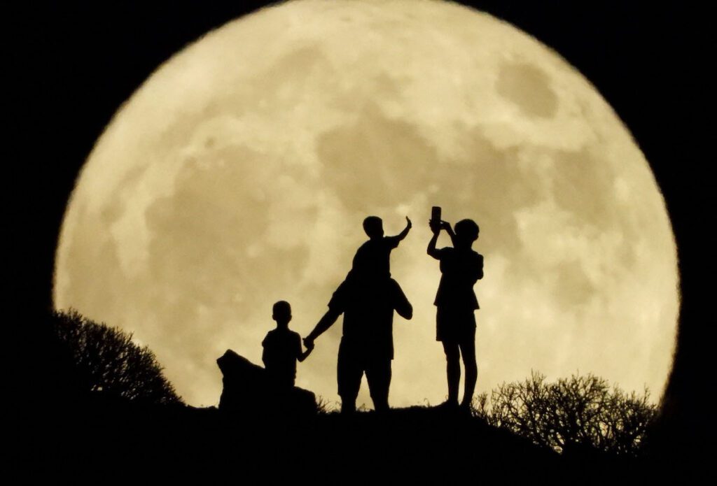 Unveiling the Mysteries Behind a Supermoon: Nature's Spectacular Show